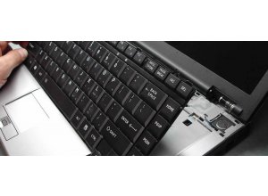 Не работает клавиатура на ноутбуке